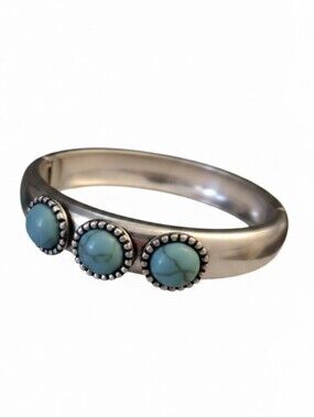 Southwestern Native Womans Silver Tone Cuff Hindged Bracelet Turquoise Stones